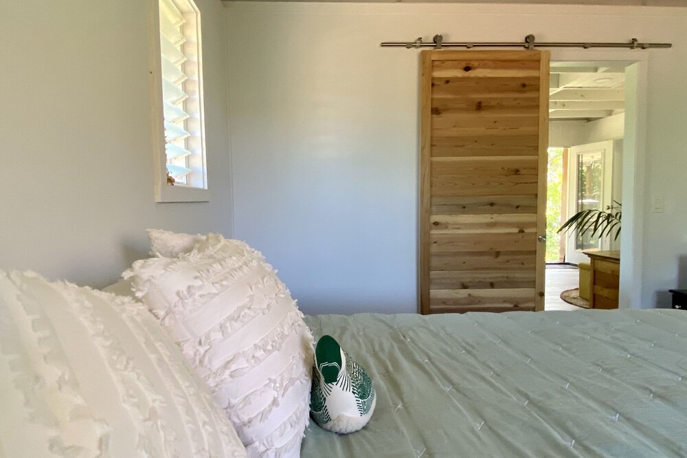 Photo of Bedroom in Pupukea