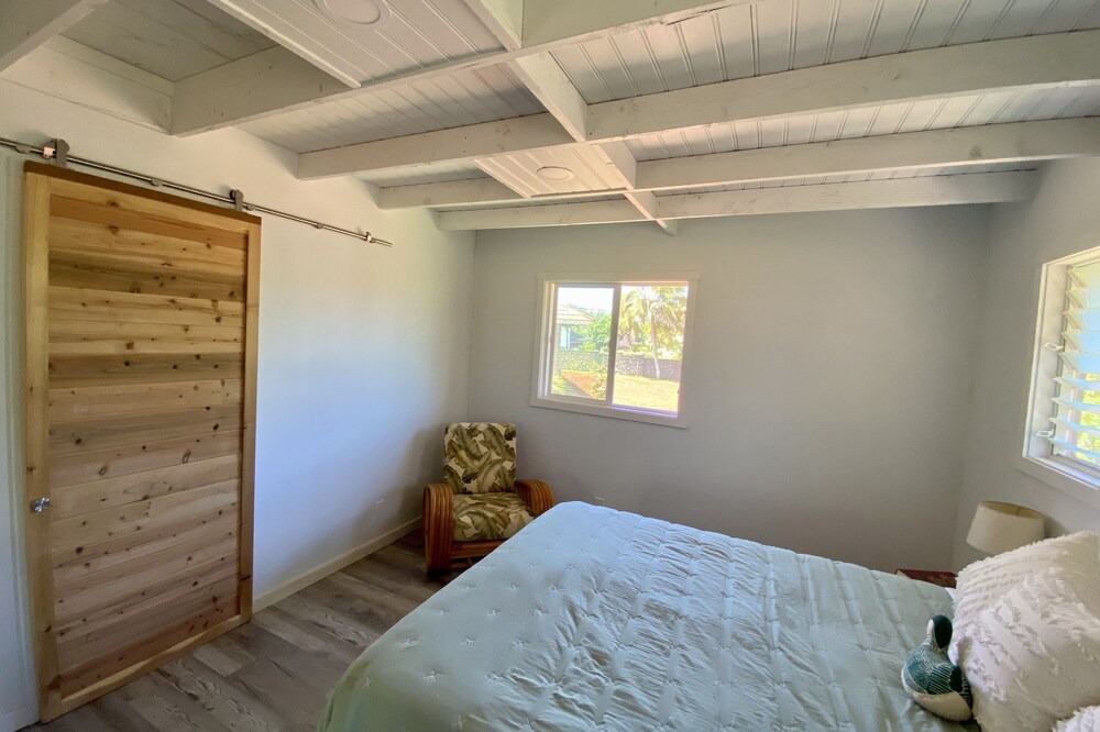 Photo of Bedroom in Pupukea
