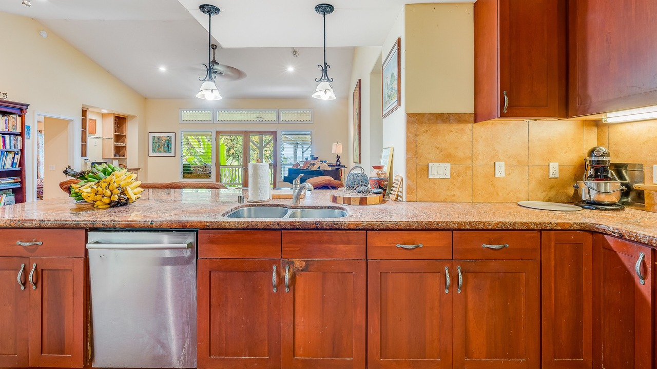 Photo of Kitchen in Holualoa