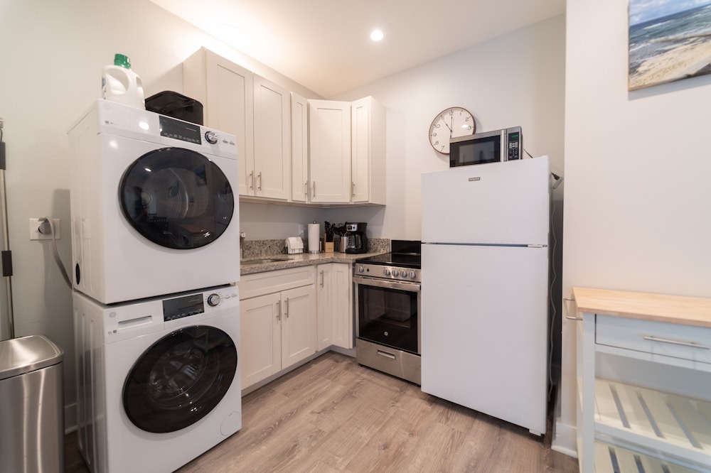 Photo of Kitchen in Ahuimanu