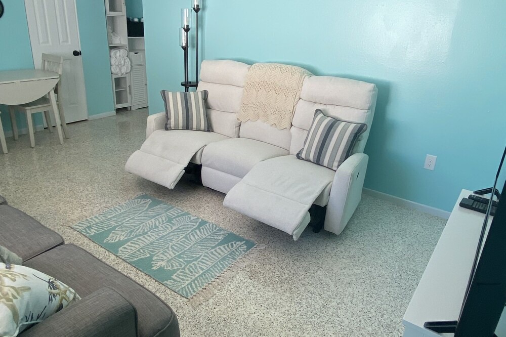 Photo of Livingroom in Ilexhurst