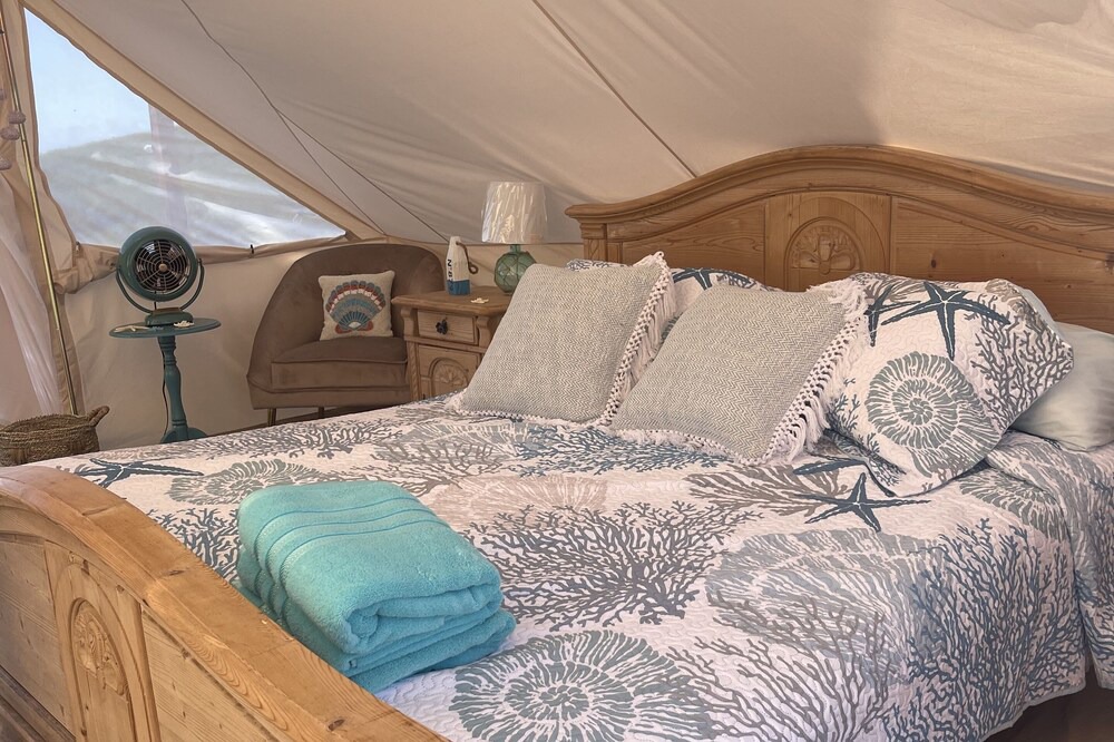 Photo of Bedroom in Waialee