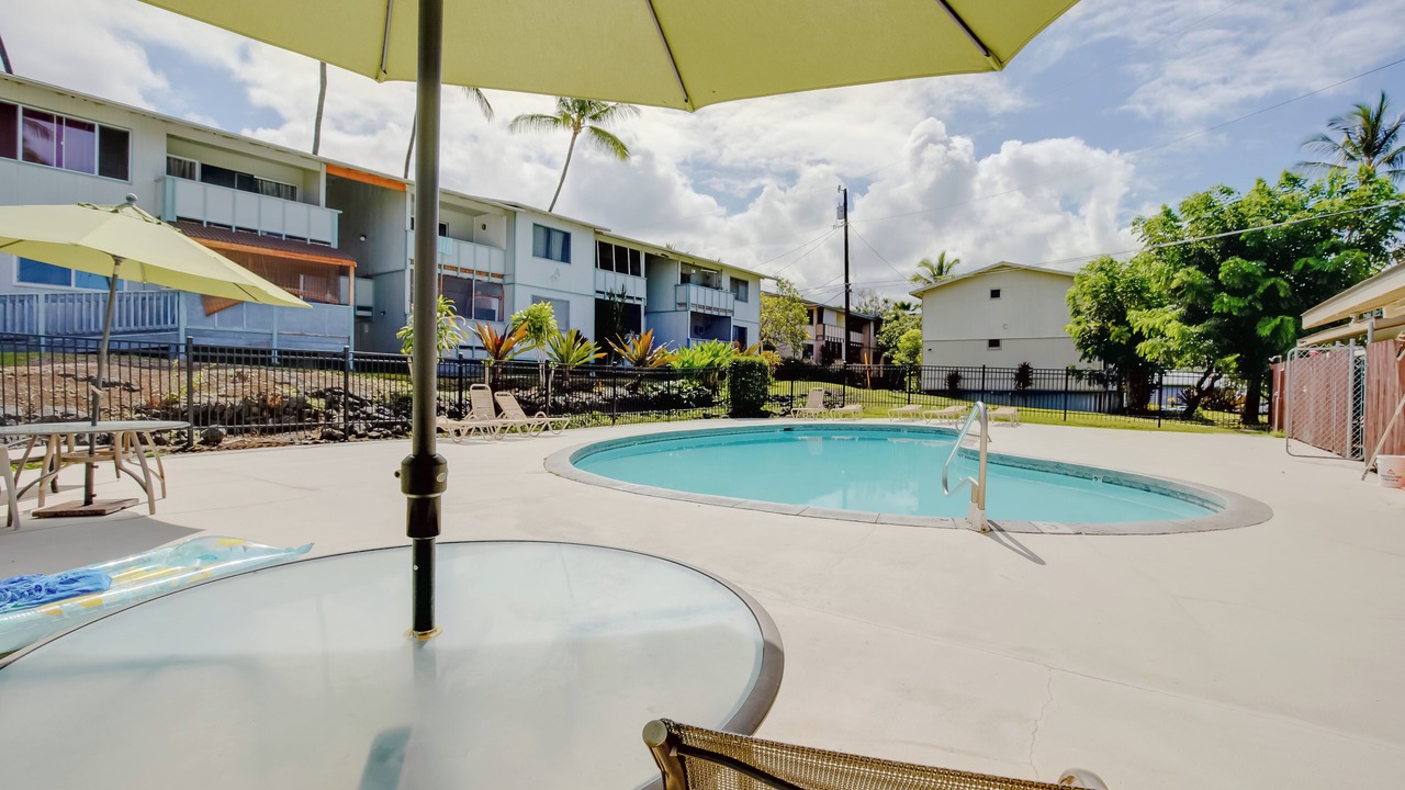 Photo of Others in Historic Kailua Village