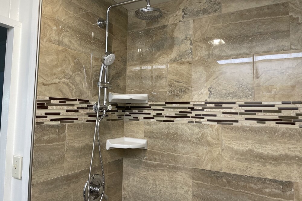 Photo of Bathroom in Western Honolulu