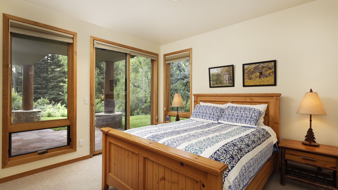Photo of Bedroom in Woody Creek