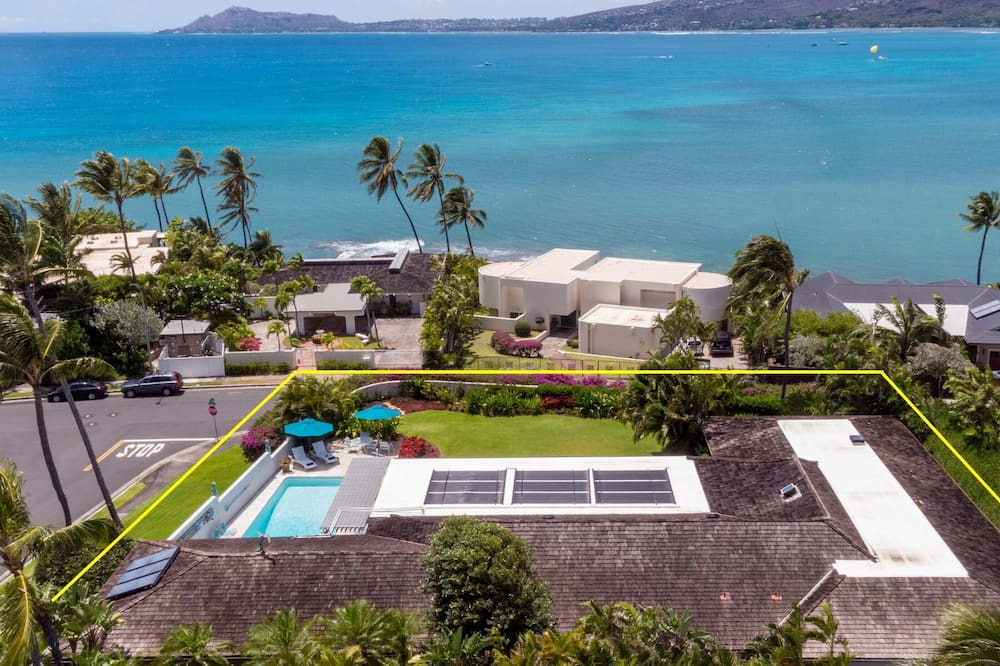 Photo of Others in Hawaii Kai