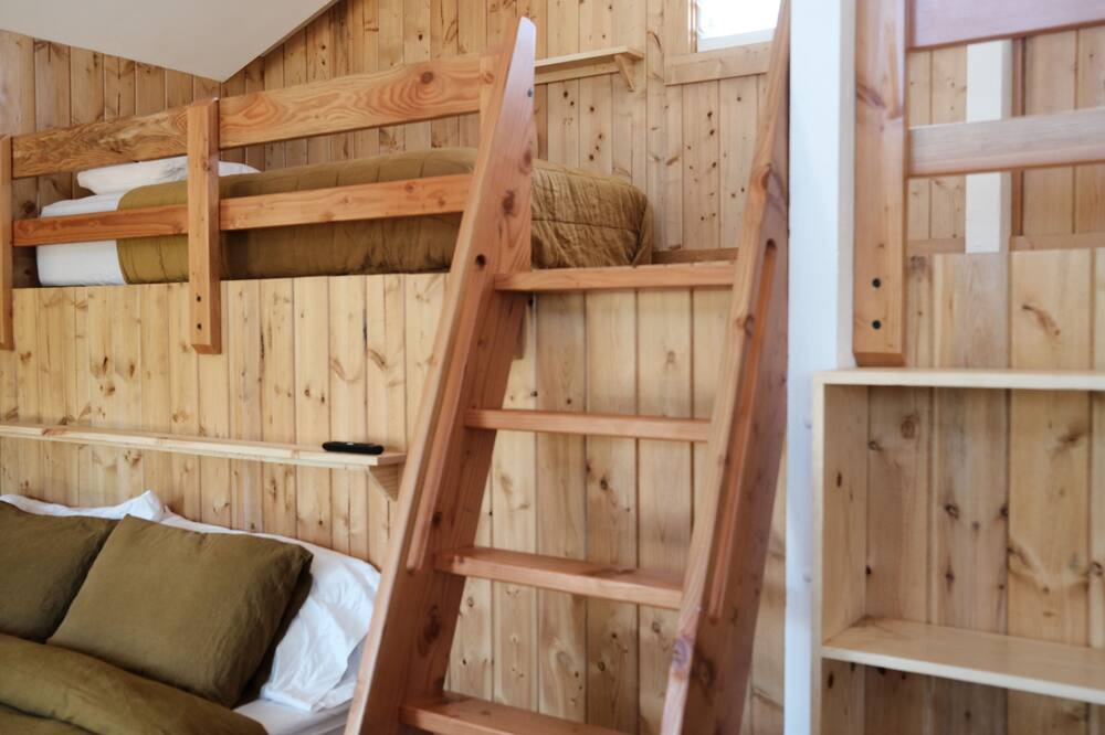 Photo of Bedroom in Pupukea