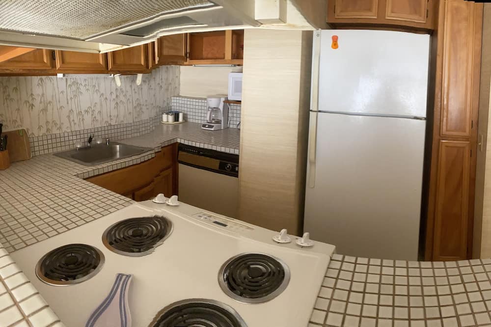 Photo of Kitchen in Hilo