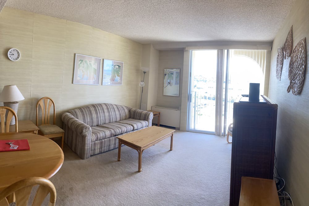 Photo of Livingroom in Hilo