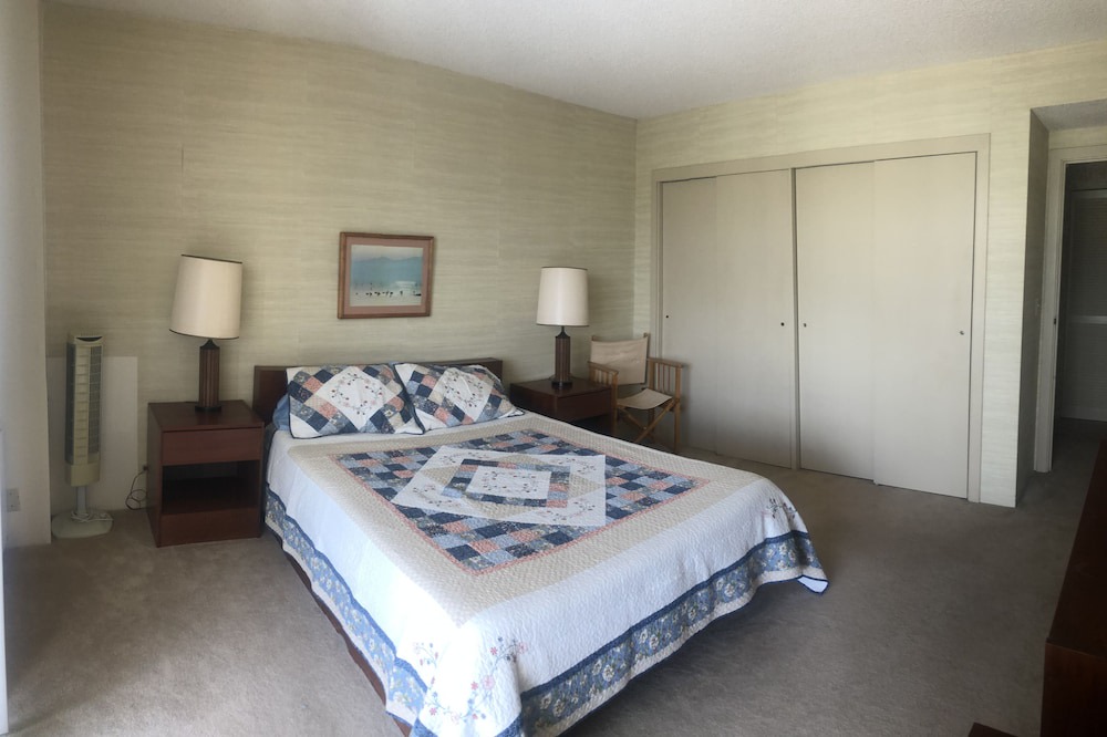 Photo of Bedroom in Hilo