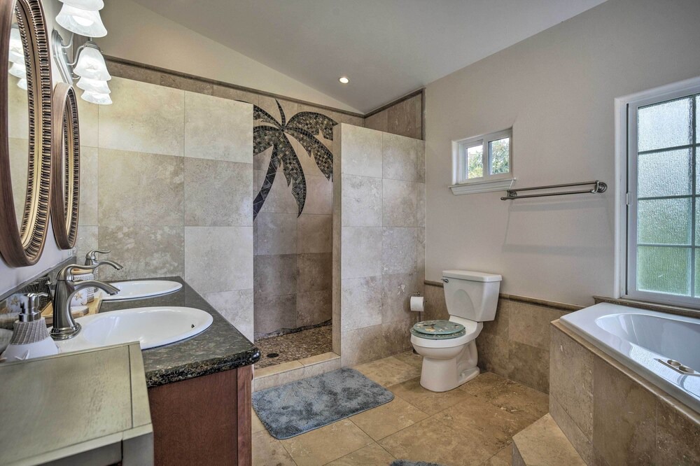 Photo of Bathroom in Kailua-Kona