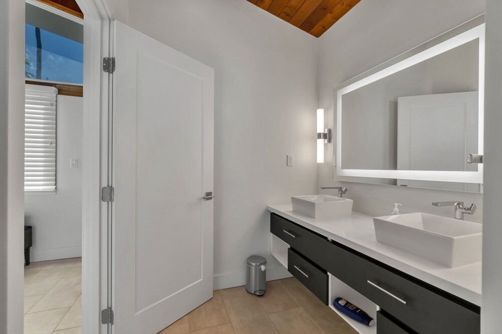 Photo of Bathroom in Kalama Tract