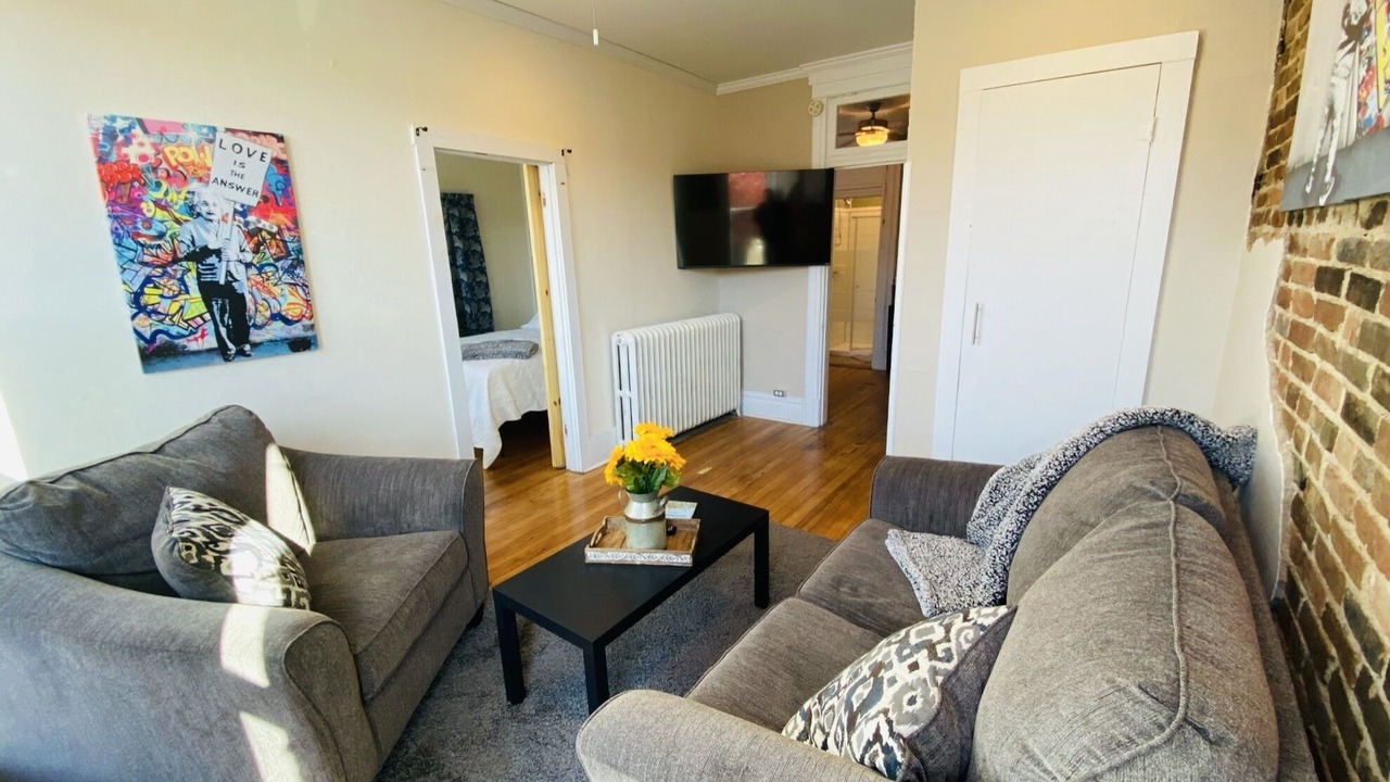 Photo of Livingroom in Fulton