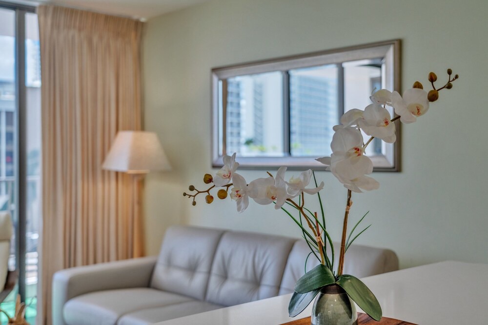 Photo of Bedroom in Waikiki