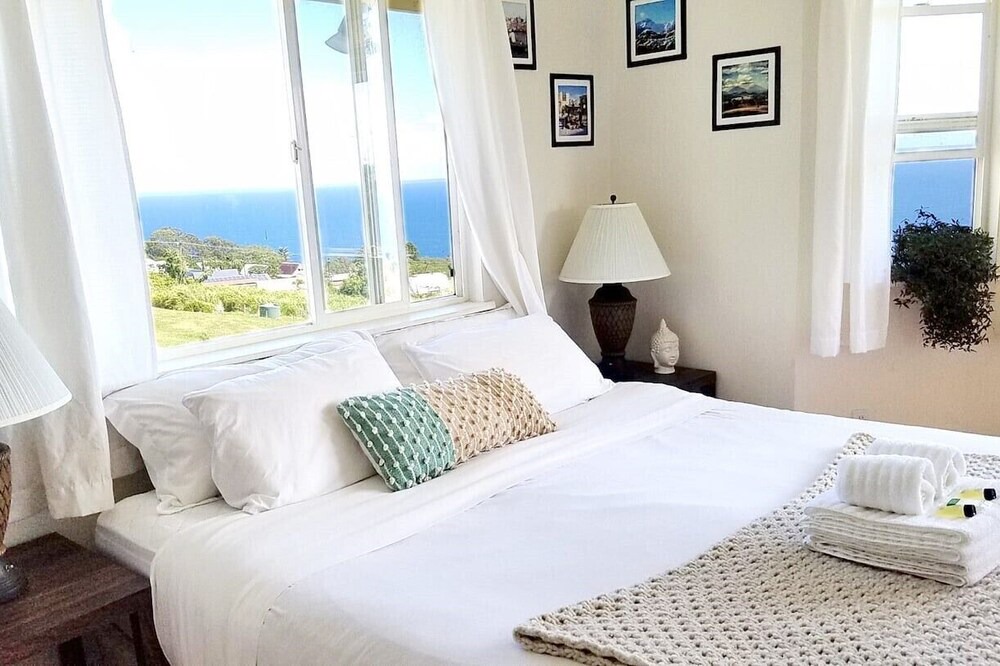Photo of Bedroom in Papaaloa