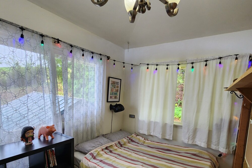 Photo of Bedroom in Papaaloa