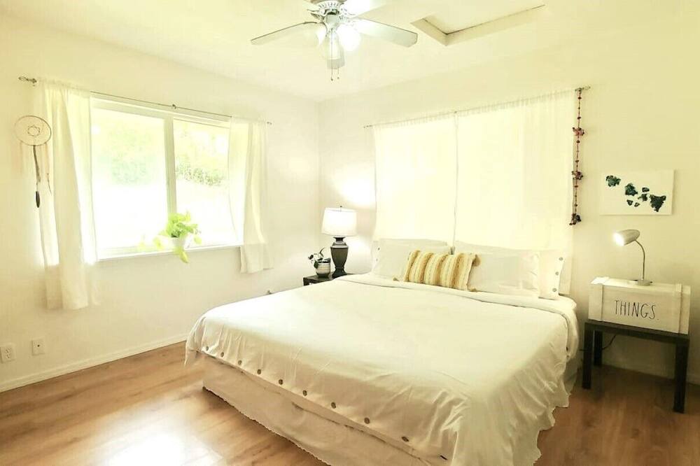 Photo of Bedroom in Papaaloa