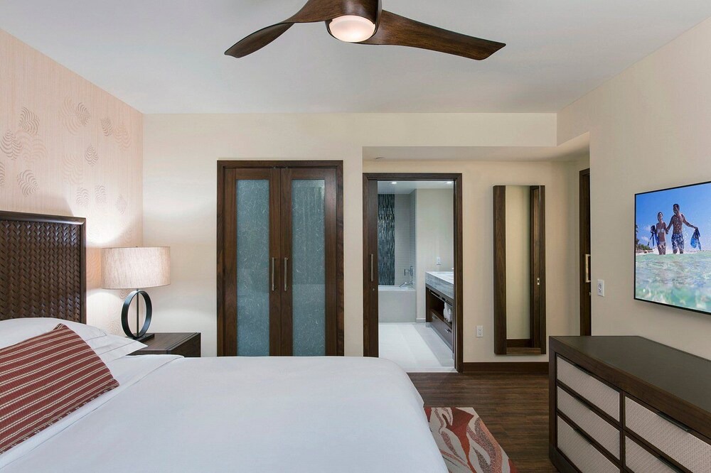 Photo of Bedroom in Waikiki