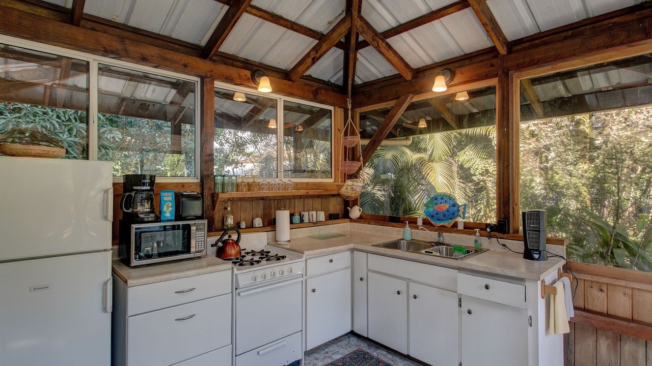 Photo of Kitchen in Keaau