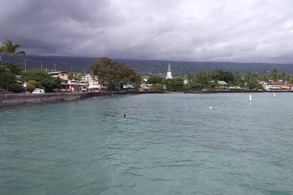 Photo of Others in Kona Palisades