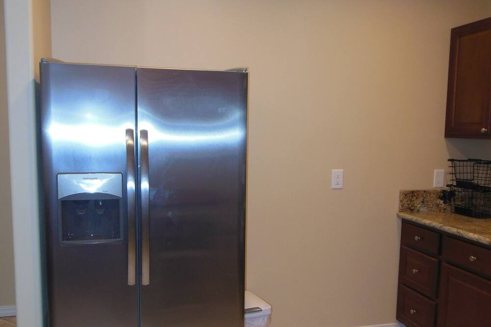 Photo of Kitchen in Kona Palisades