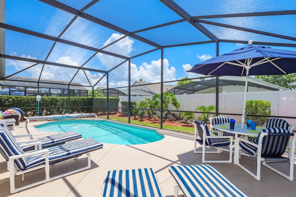 Photo of Outdoor in Lake Berkley