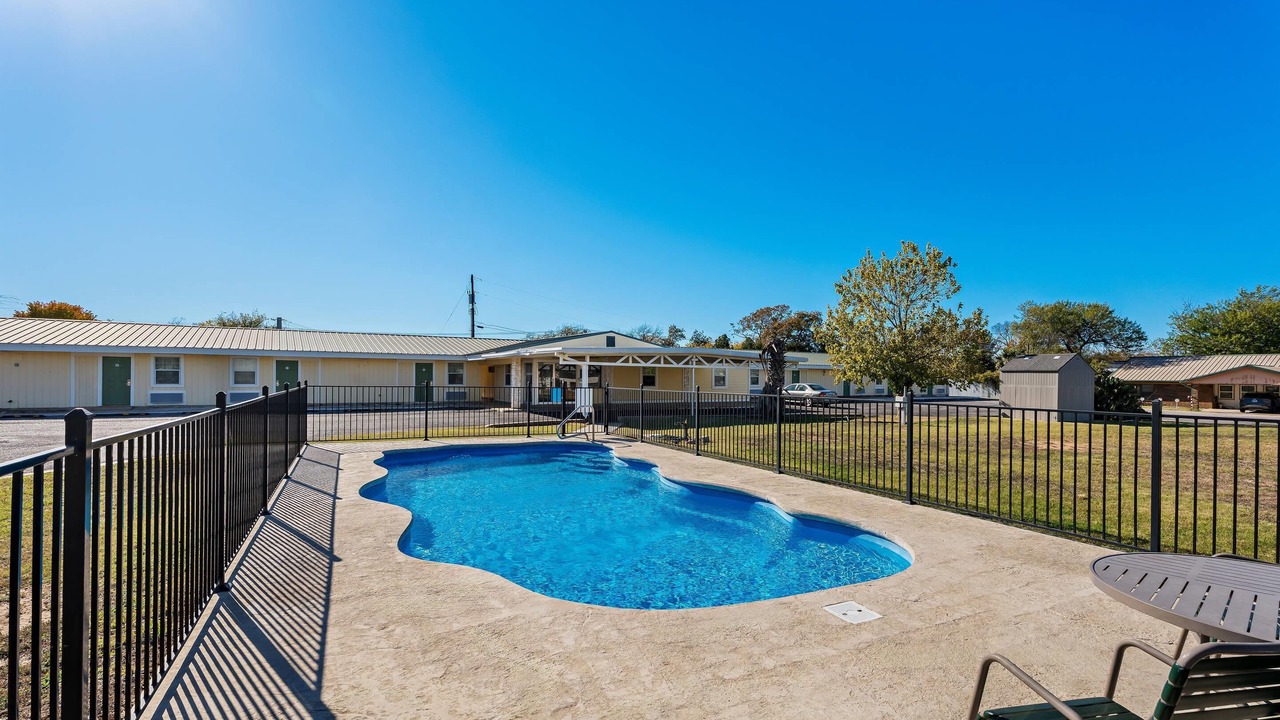 Photo of Outdoor in Kingsland