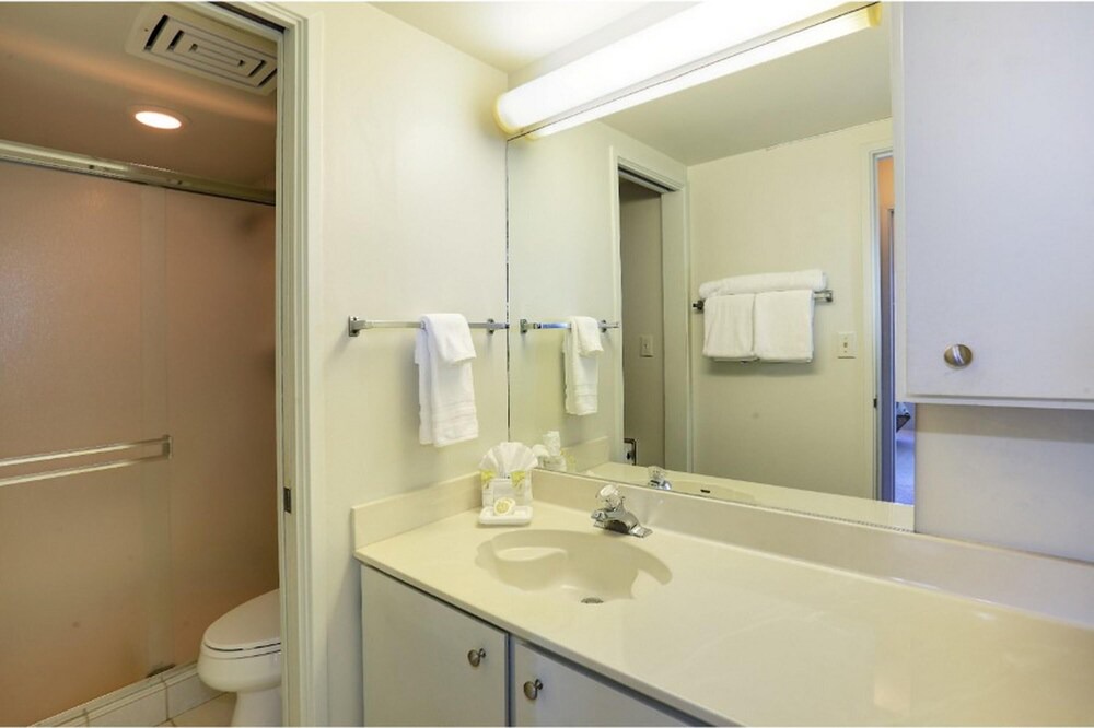 Photo of Bathroom in Kihei