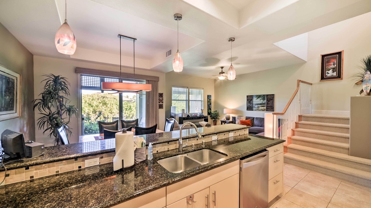 Photo of Livingroom in Kulalani