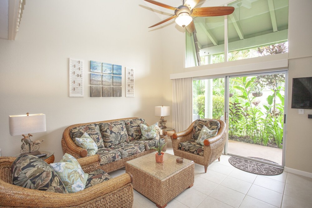 Photo of Livingroom in Princeville