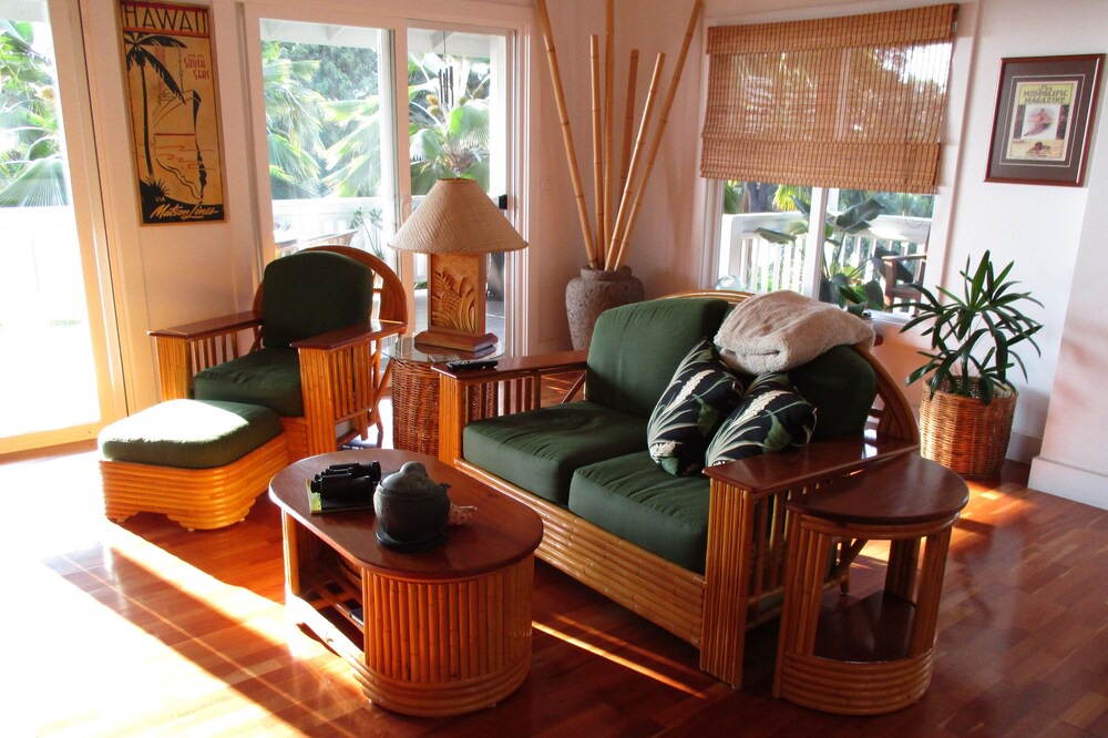 Photo of Livingroom in Kona Palisades