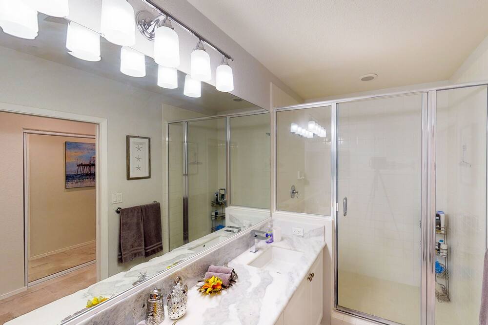 Photo of Bathroom in Ko Olina