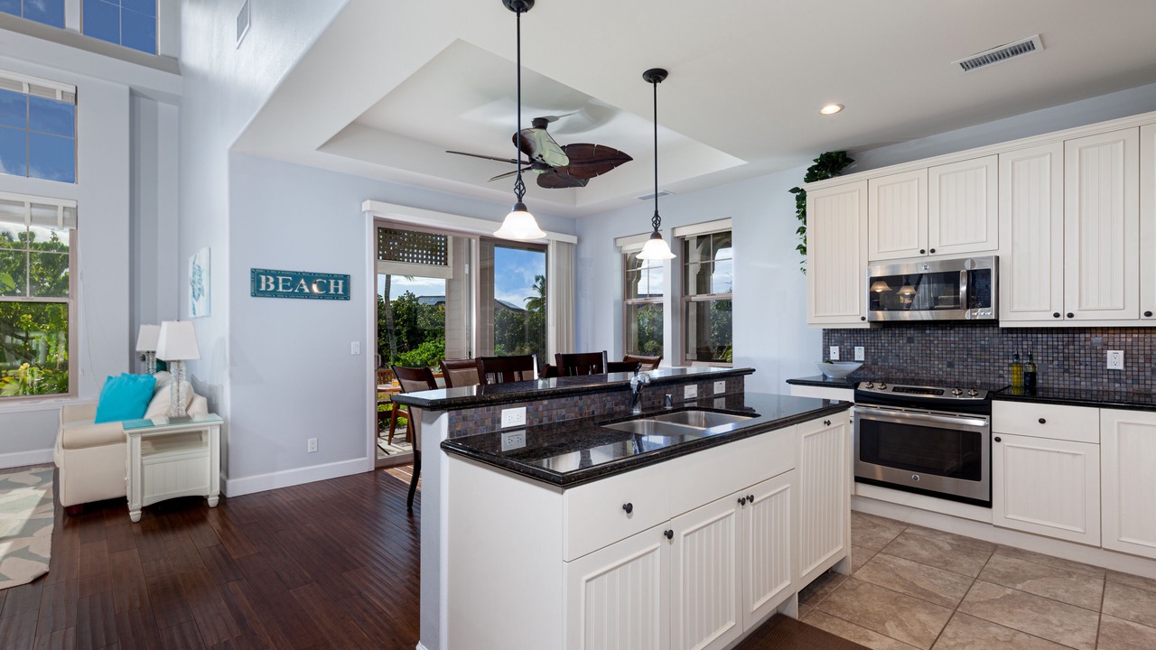 Photo of Kitchen in Kulalani