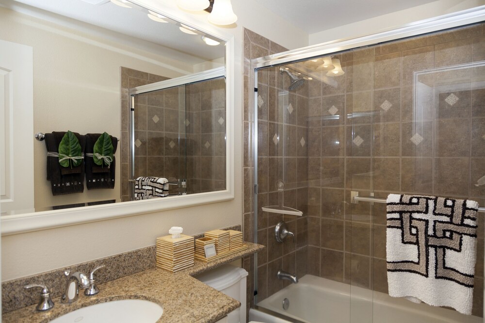 Photo of Bathroom in Kulalani