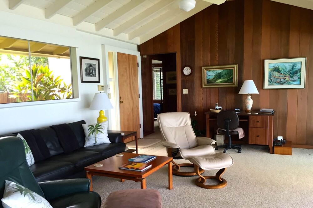 Photo of Livingroom in Waialee