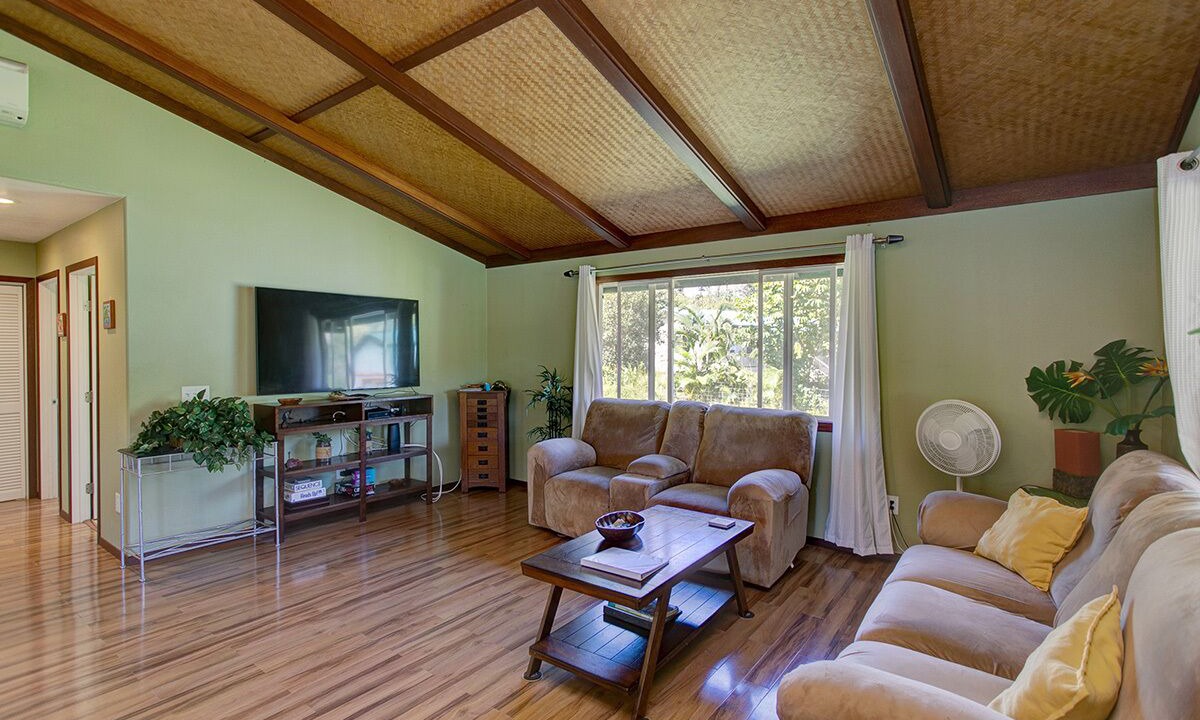 Photo of Livingroom in Keaau