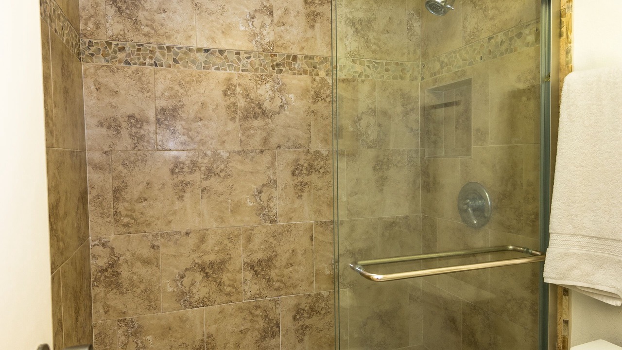 Photo of Bathroom in Kahana