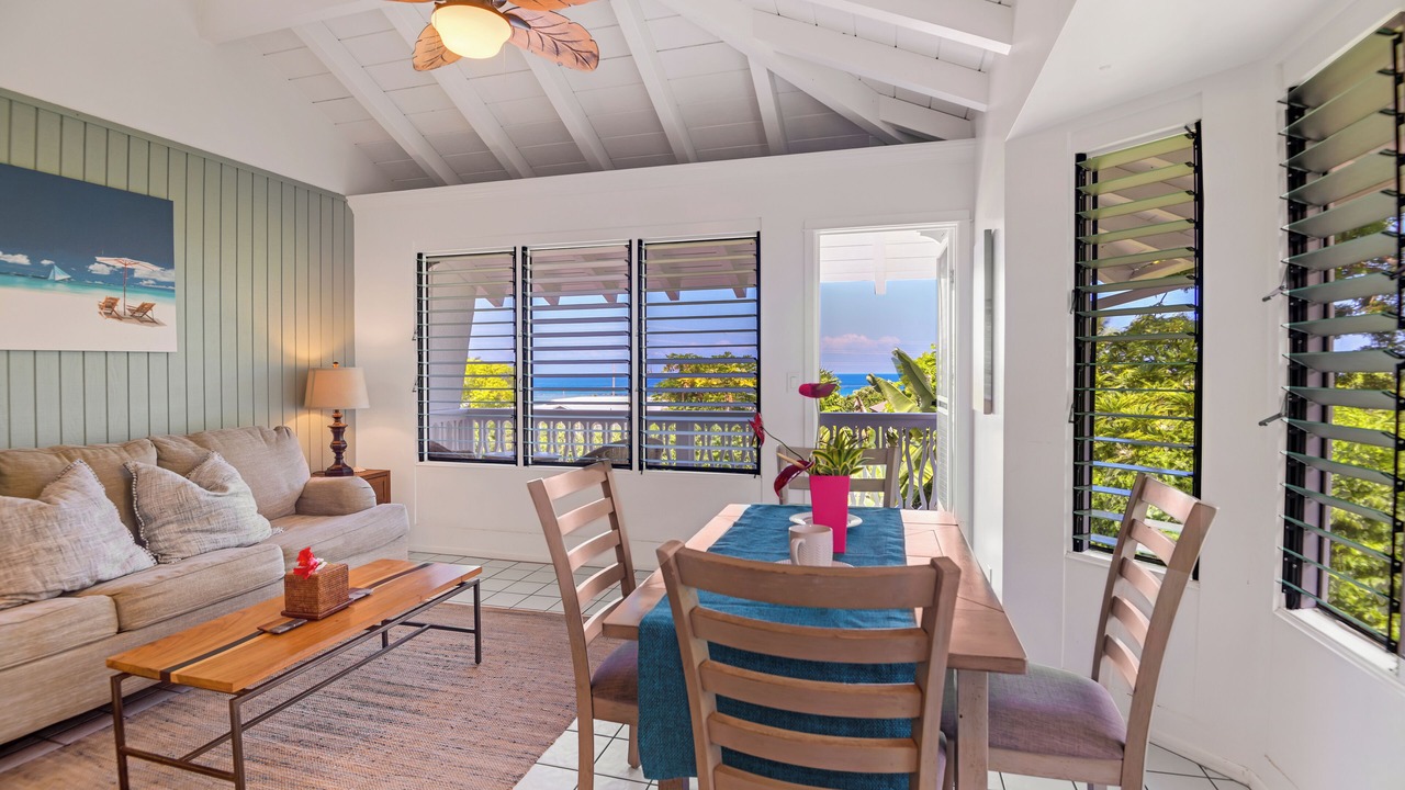 Photo of Bedroom in Kahaluu Bay