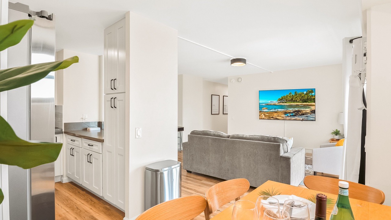 Photo of Bedroom in Waikiki