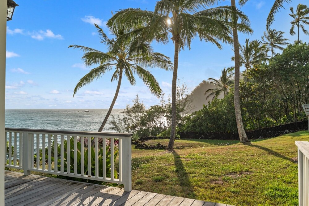 Photo of Patio Balcony in Hana