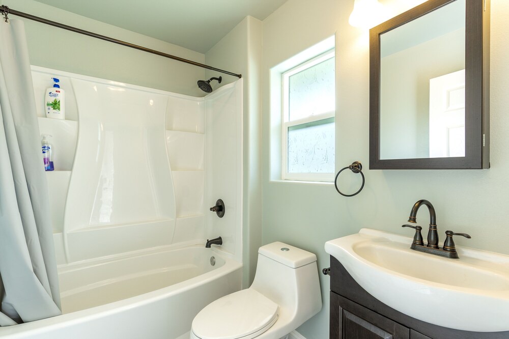 Photo of Bathroom in Keaau