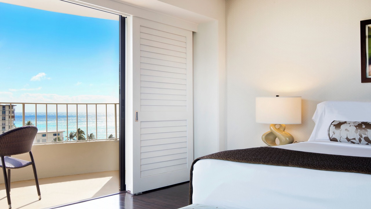 Photo of Bedroom in Diamond Head - Kapahulu - St. Louis