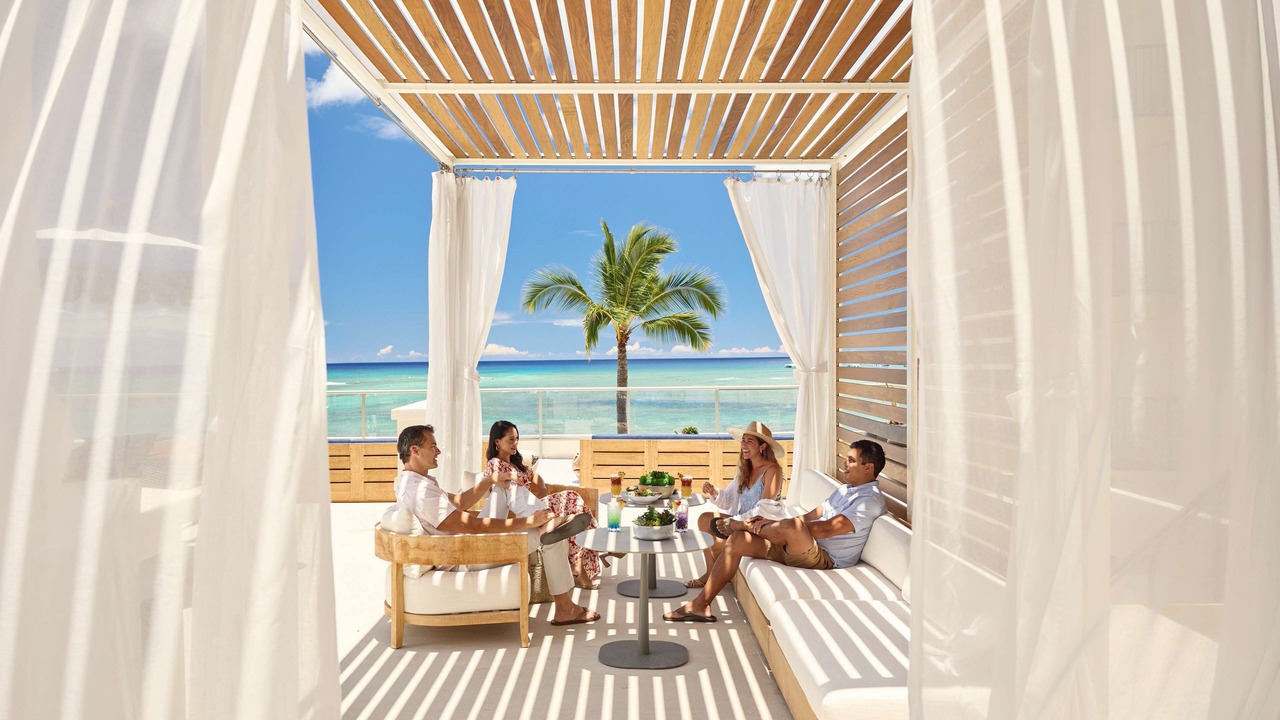Photo of Others in Waikiki