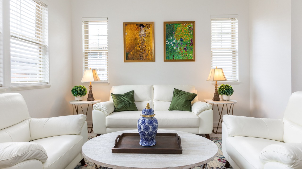 Photo of Livingroom in Makaha Valley