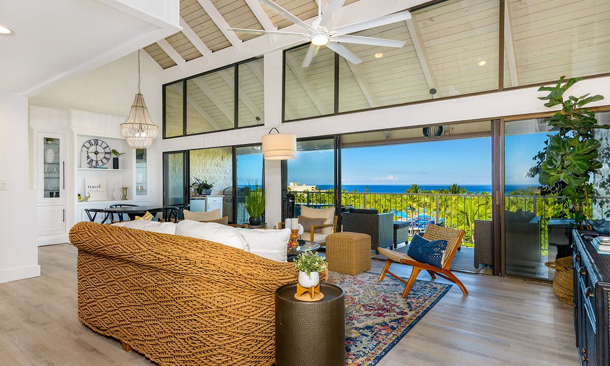 Photo of Livingroom in Keauhou
