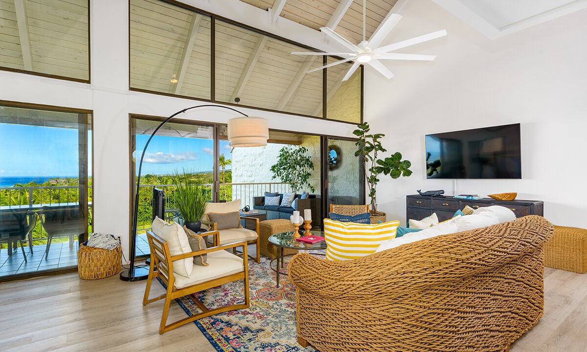 Photo of Livingroom in Keauhou