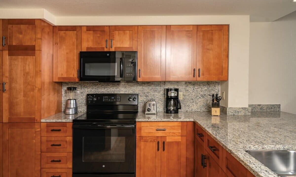 Photo of Kitchen in Kahaluu-Keauhou