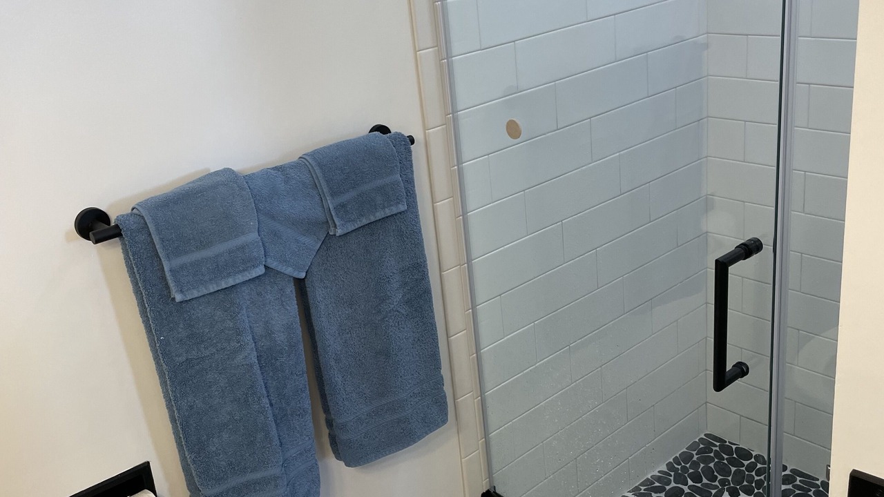 Photo of Bathroom in Waialee