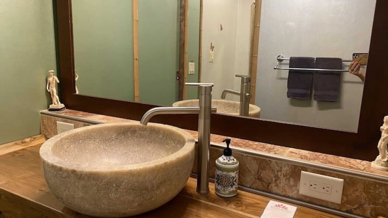 Photo of Bathroom in Huelo