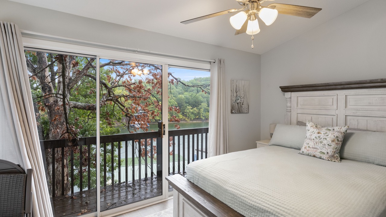 Photo of Bedroom in Village of Four Seasons